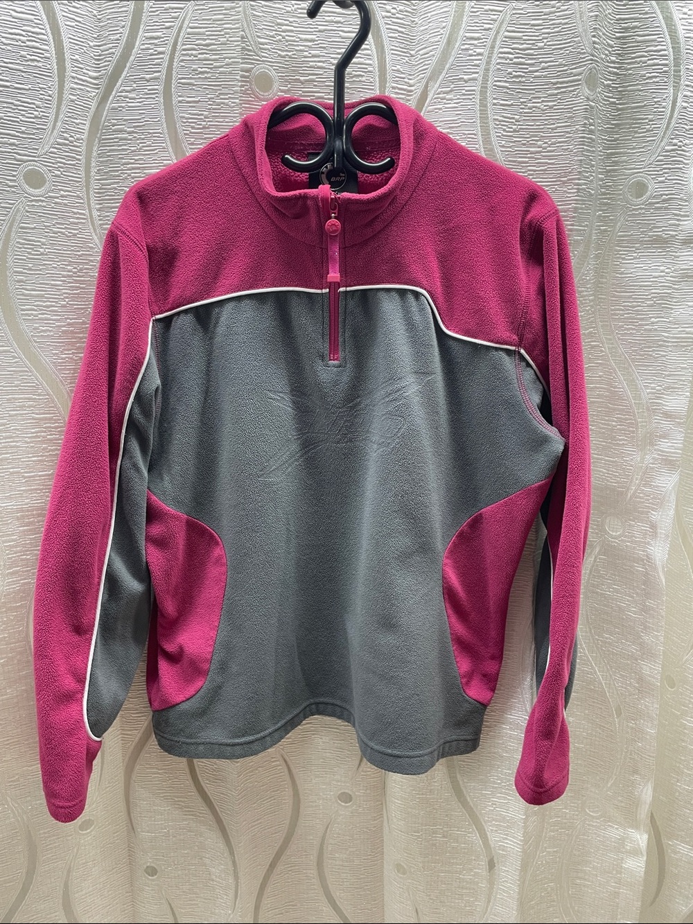 Women’s Pink & Gray Cowl Quarter-Zip Fleece Pullover